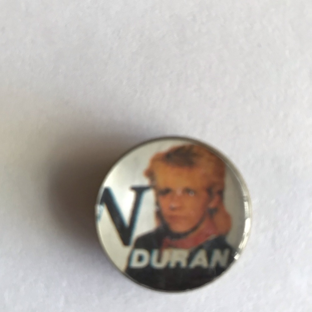 Set of 5 vintage Duran Duran band member pins, lacquered coating, 1983. - Picture 7 of 8